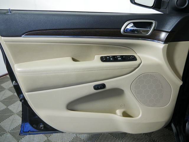 Used 2015 Jeep Grand Cherokee Limited w/ Luxury Group II RWD image 17