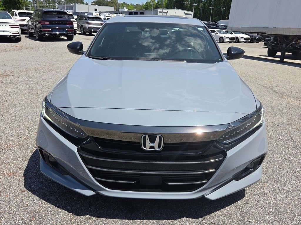 Used 2022 Honda Accord Sport image 2