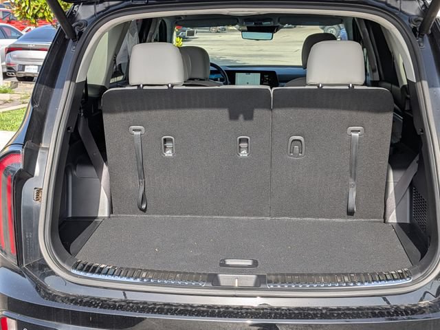 Certified 2025 Kia Telluride SX Prestige AWD/4WD image 13