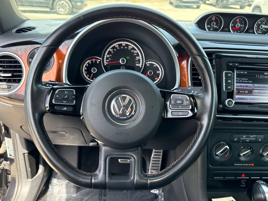 Used 2013 Volkswagen Beetle Turbo FWD image 15
