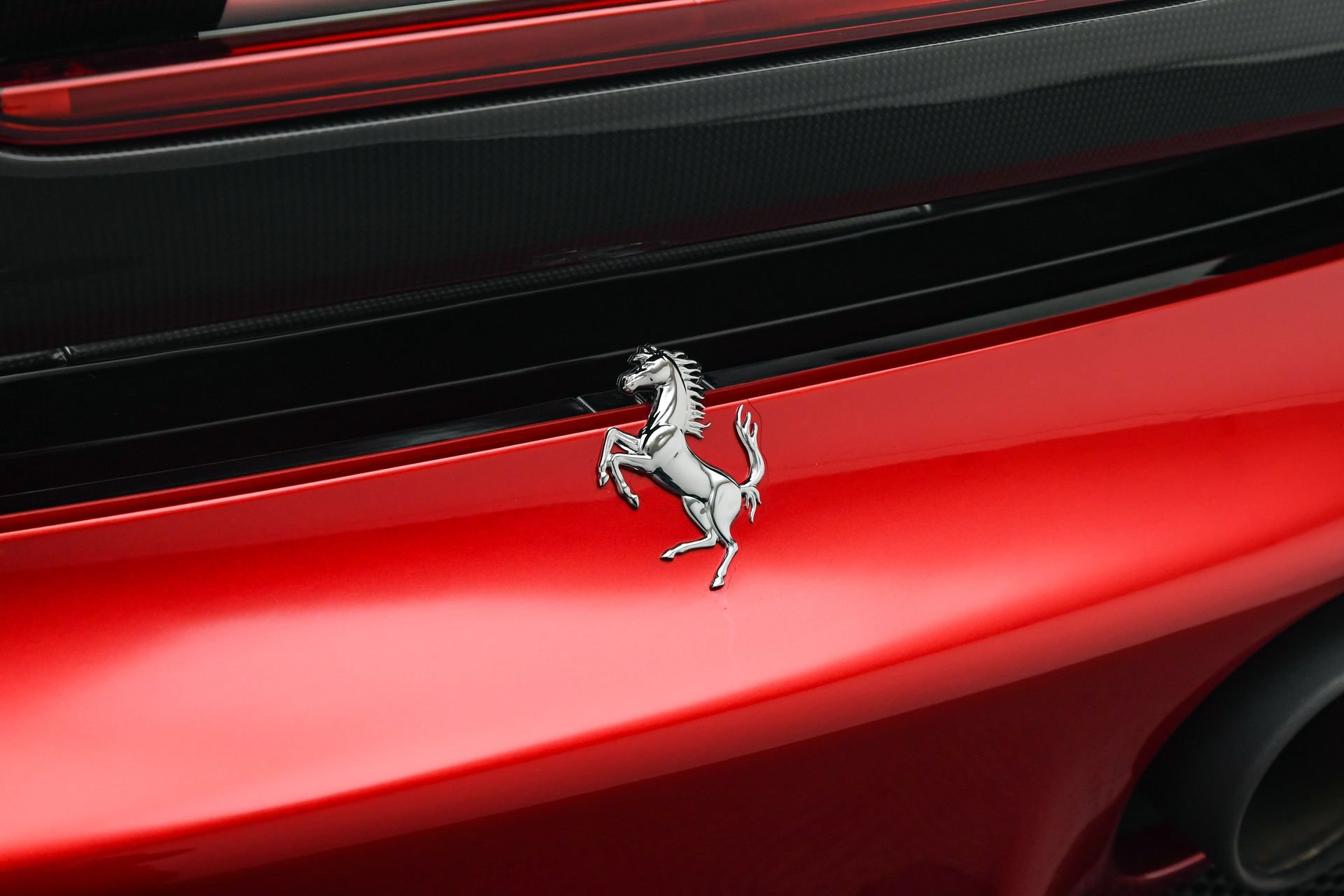 Used 2023 Ferrari SF90 Stradale AWD/4WD image 14