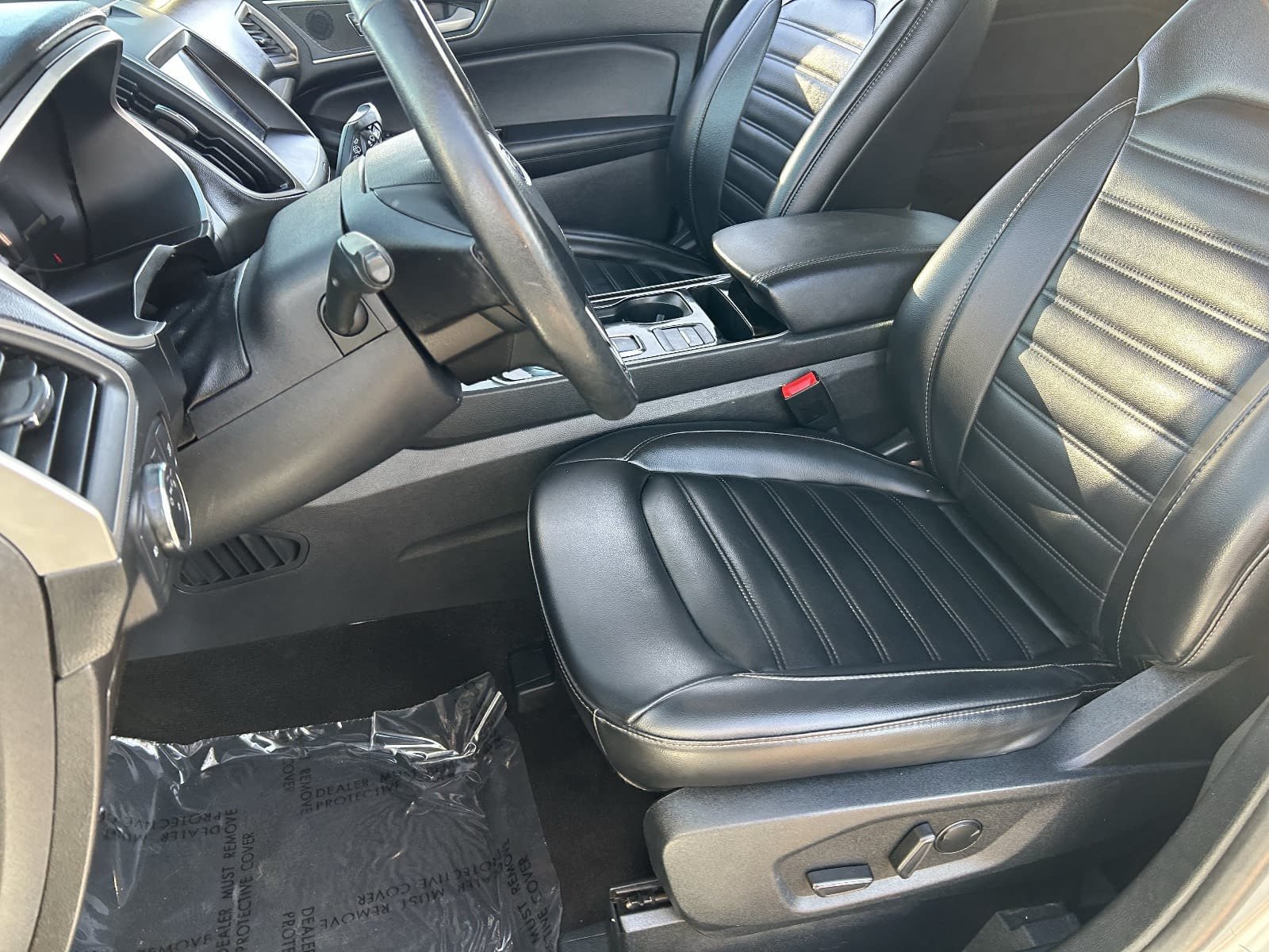 Used 2020 Ford Edge SEL FWD image 23