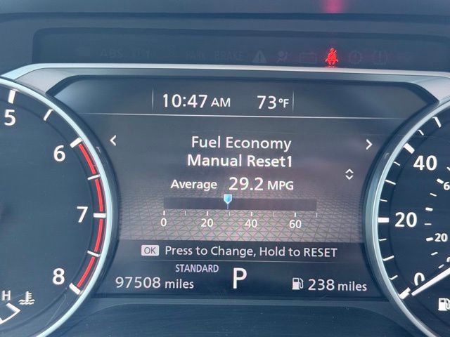 Used 2022 Nissan Rogue SV FWD image 13