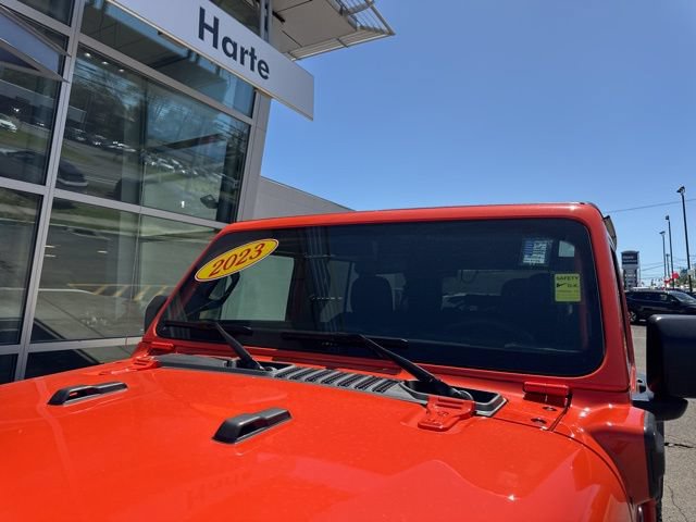 Used 2023 Jeep Wrangler Unlimited w/ Convenience Group AWD/4WD image 30