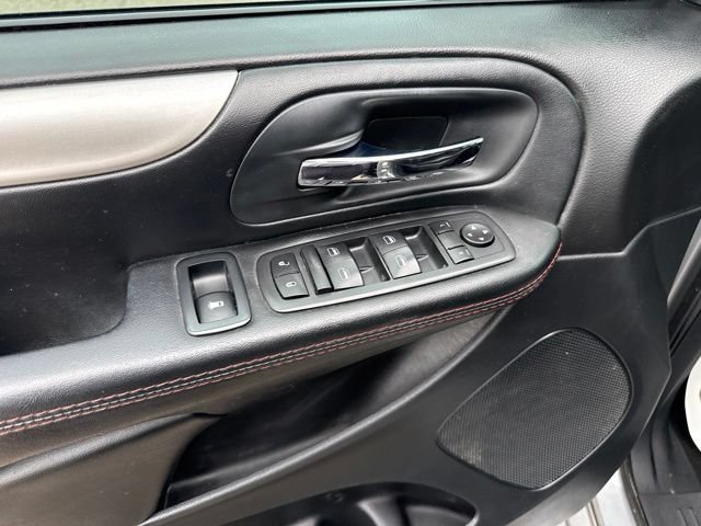 Used 2020 Dodge Grand Caravan GT FWD image 15