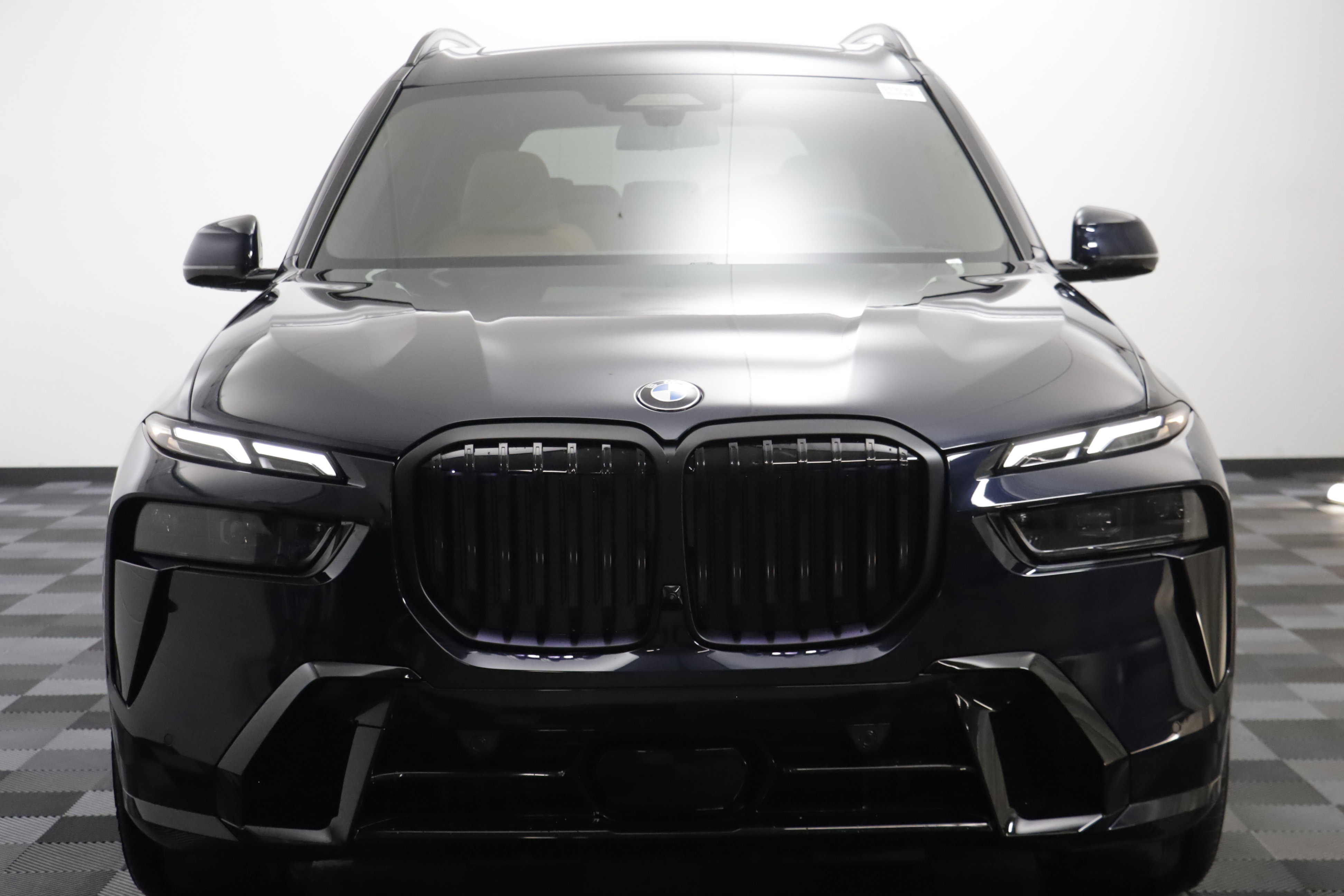 New 2027 BMW X7 xDrive40i w/ Executive Package AWD/4WD image 25