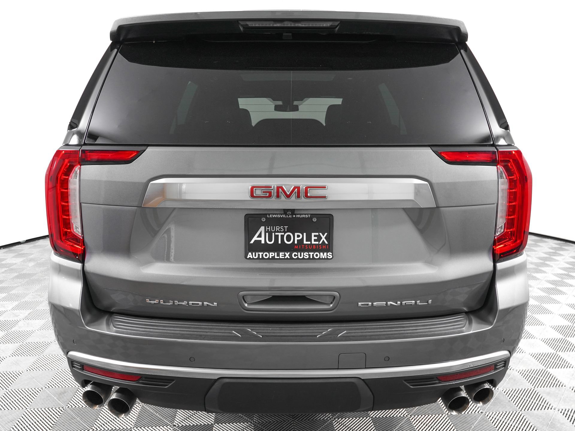 Used 2022 GMC Yukon Denali RWD image 5
