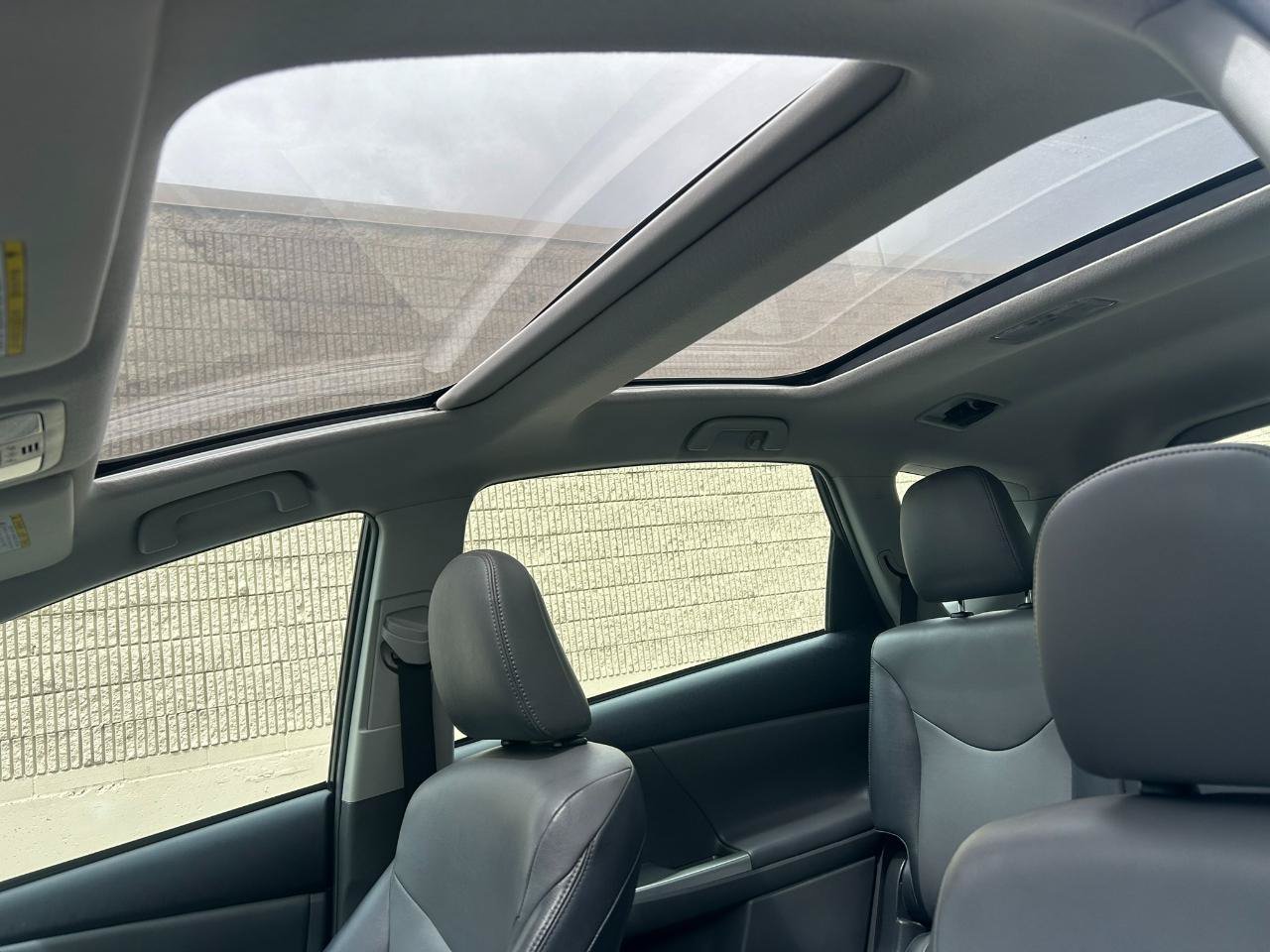 Used 2012 Toyota Prius V Five FWD image 18