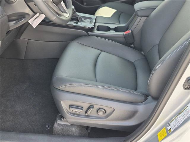 New 2026 Toyota Corolla Cross XLE w/ Convenience Package FWD image 4