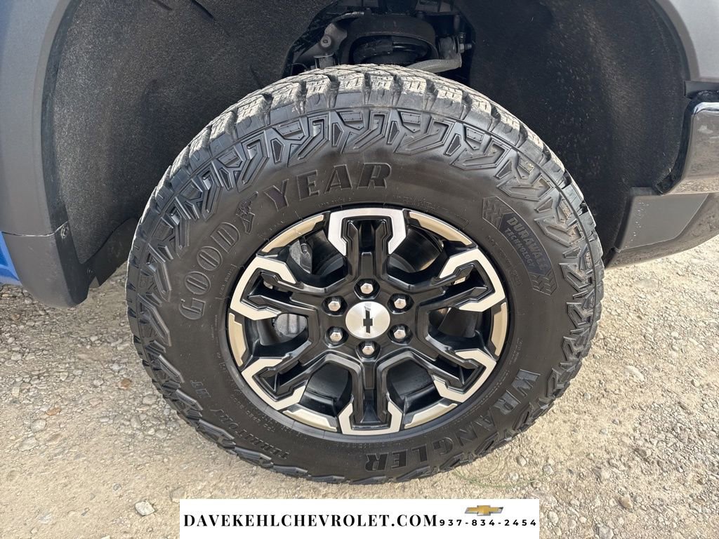 Used 2022 Chevrolet Silverado 1500 ZR2 w/ Technology Package image 43