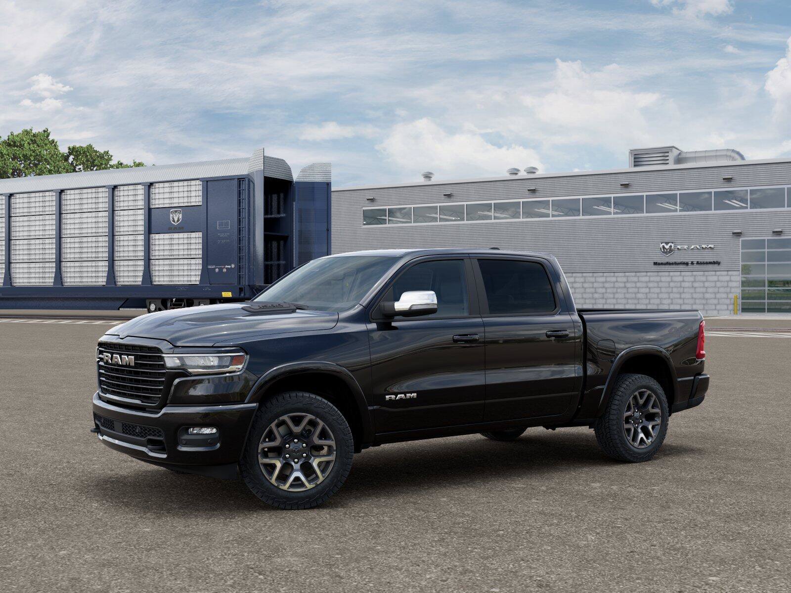 New 2026 RAM 1500 Laramie w/ Sport Appearance Package AWD/4WD image 28