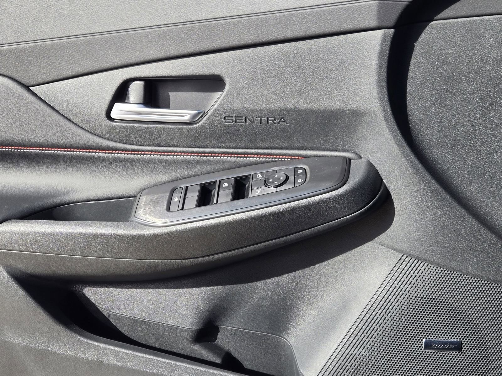 New 2026 Nissan Sentra SR FWD image 19