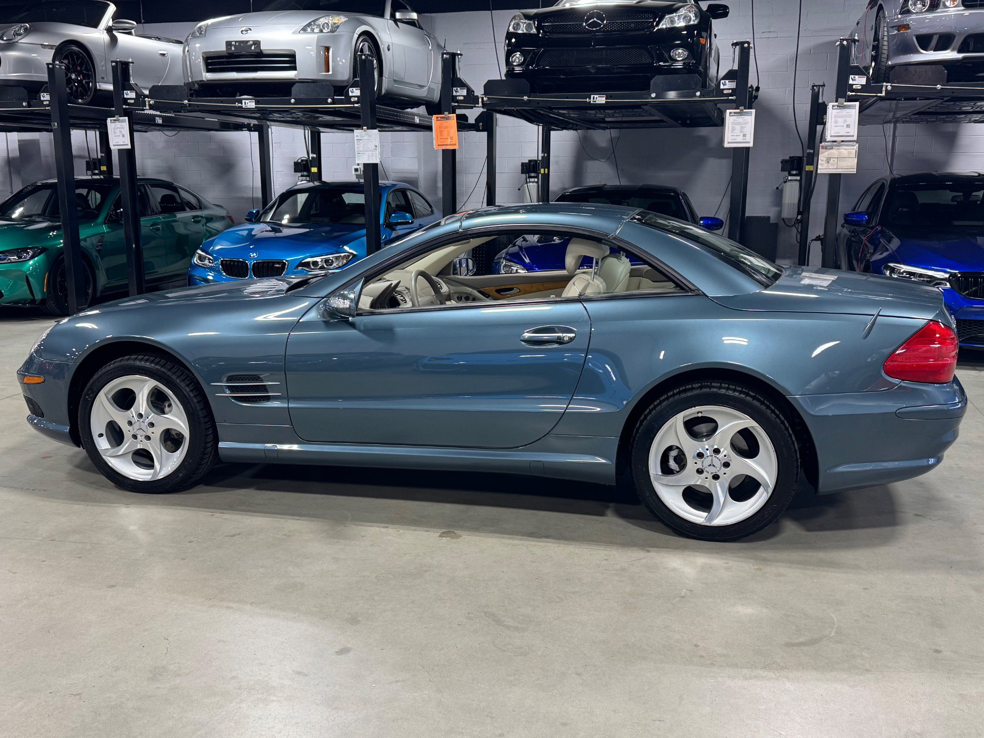 Used 2004 Mercedes-Benz SL 500 image 26