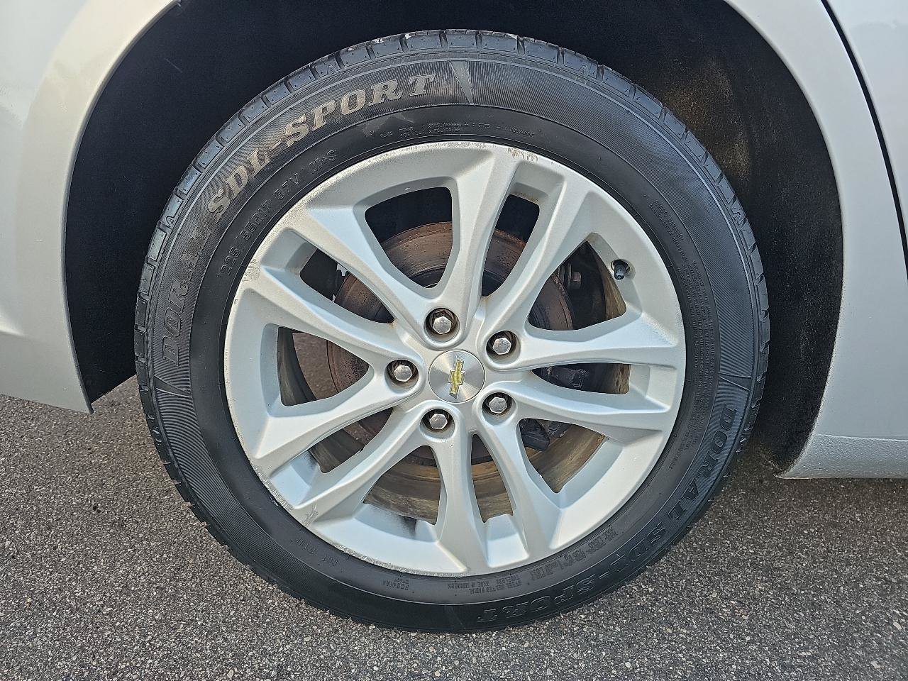 Used 2018 Chevrolet Malibu LT FWD image 23