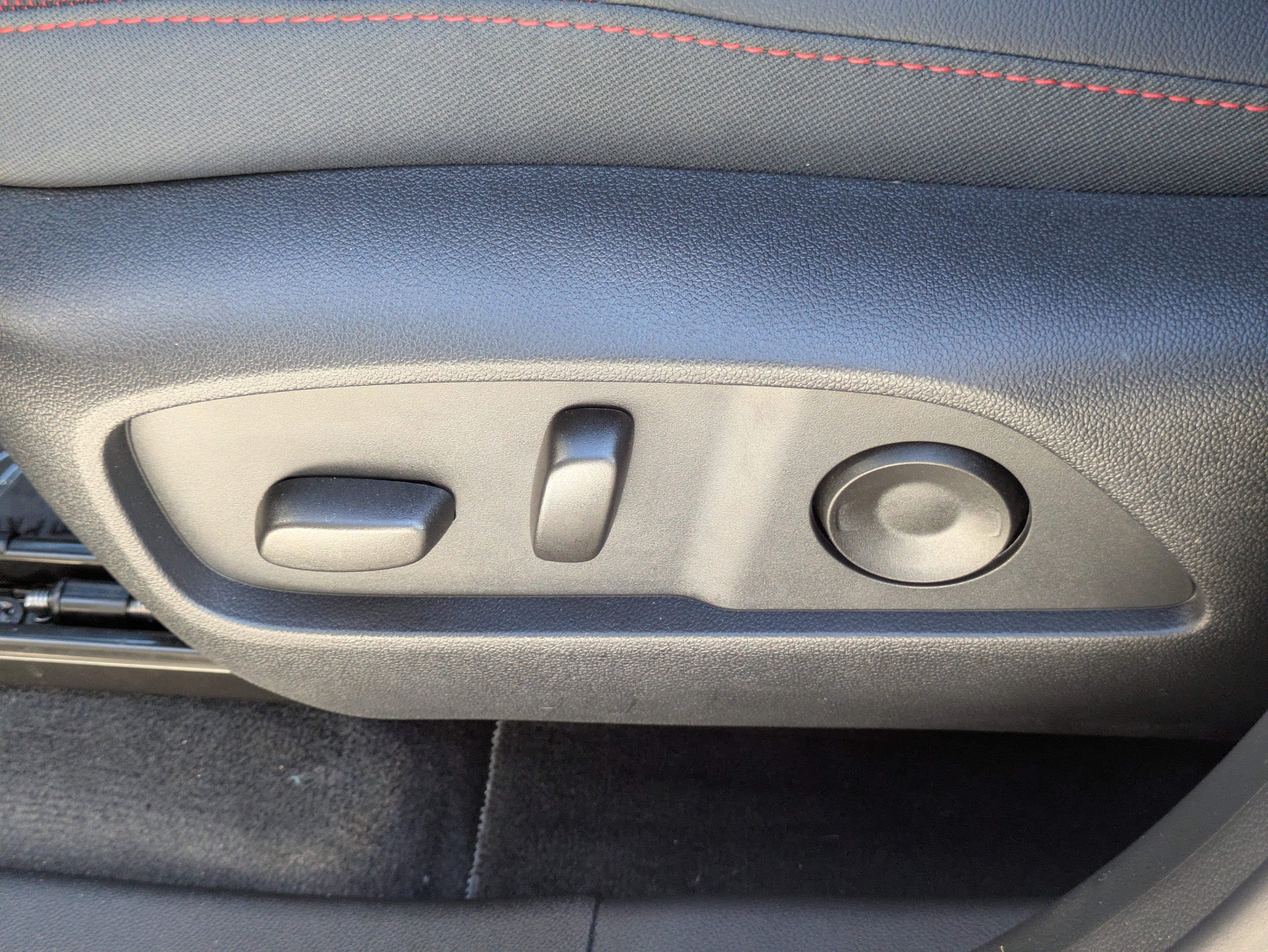 New 2026 Chevrolet Equinox RS w/ Convenience Package III image 12