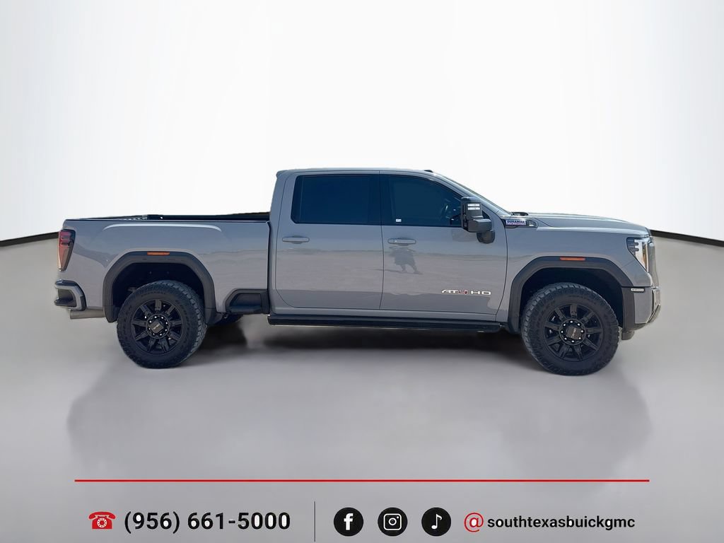 Used 2025 GMC Sierra 2500 AT4 w/ AT4 Premium Plus Package AWD/4WD image 9