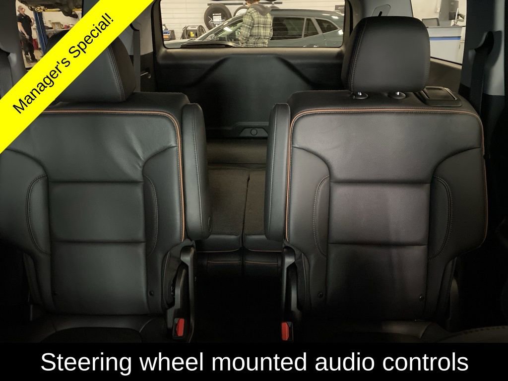 Used 2023 GMC Acadia AT4 image 14