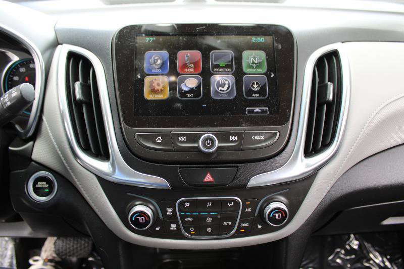 Used 2018 Chevrolet Equinox Premier FWD image 25