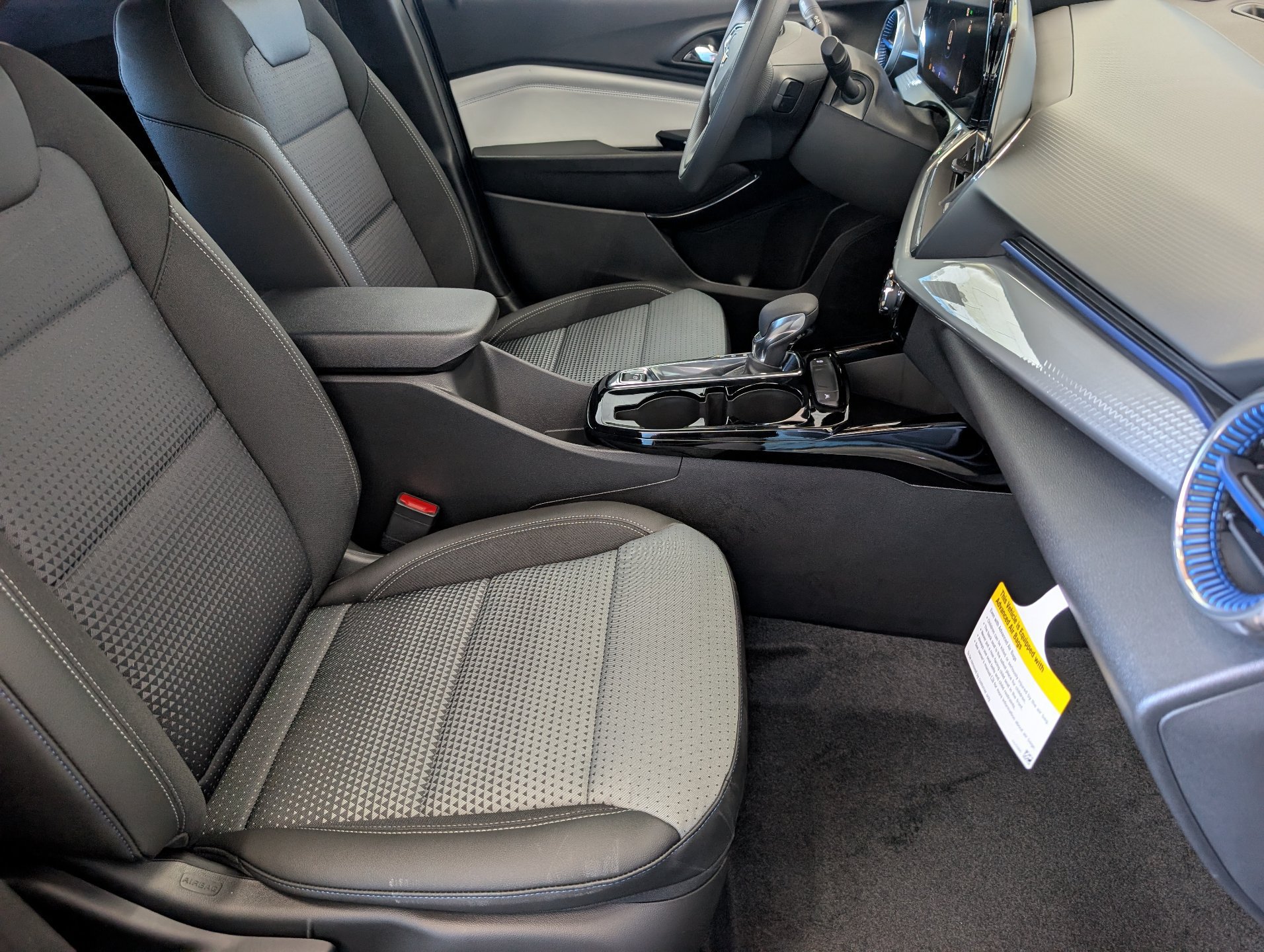 New 2026 Chevrolet Trax LT FWD image 12