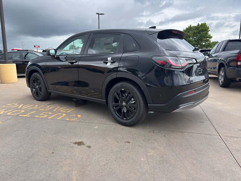 New 2027 Honda HR-V Sport image 5