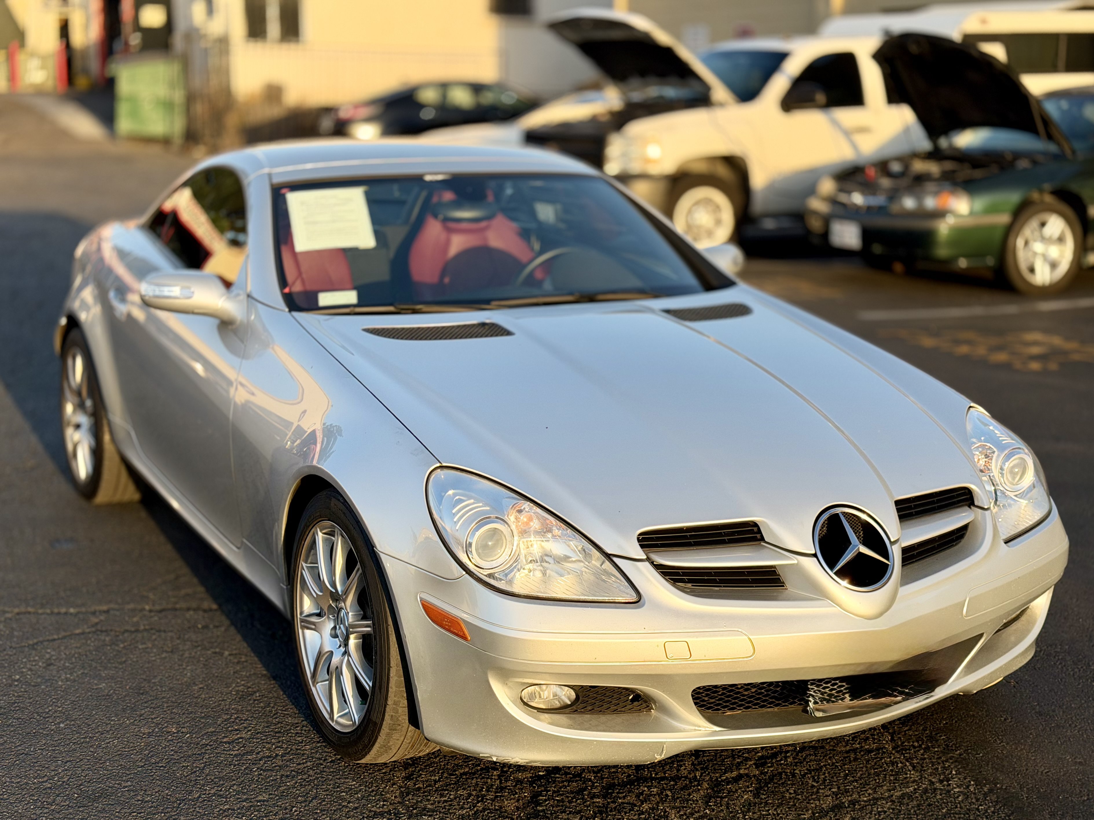Used 2005 Mercedes-Benz SLK 350 w/ Premium Pkg image 15
