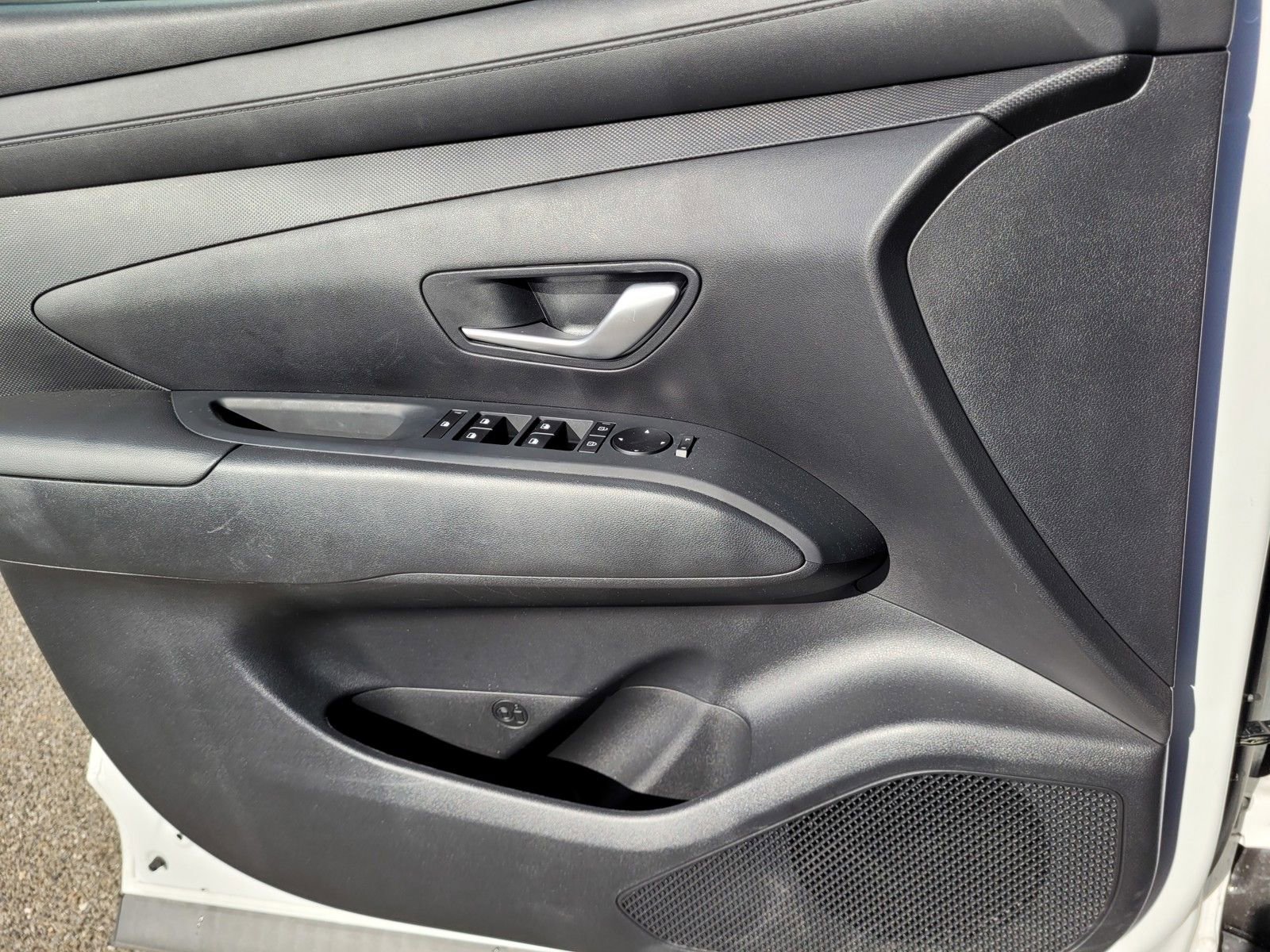 Certified 2025 Hyundai Tucson SE FWD image 21