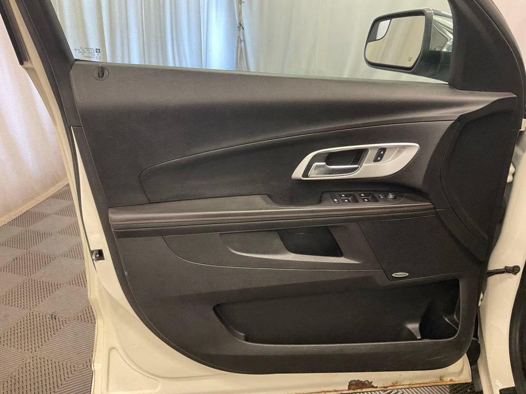 Used 2013 Chevrolet Equinox LT AWD/4WD image 10
