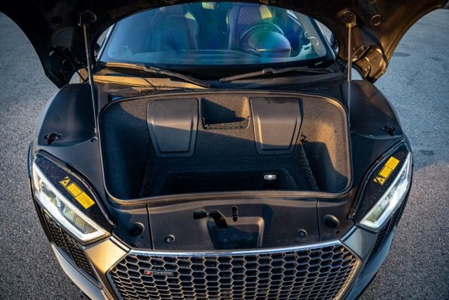 Used 2018 Audi R8 V10 plus image 13