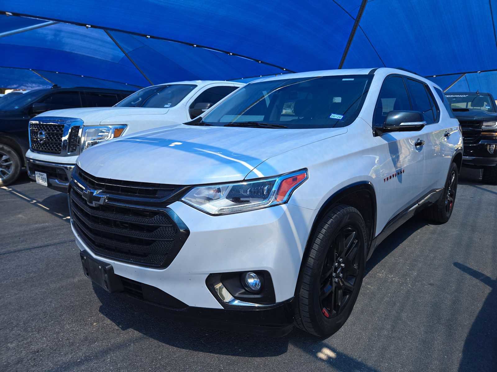 Used 2018 Chevrolet Traverse Premier w/ Redline Edition FWD image 1