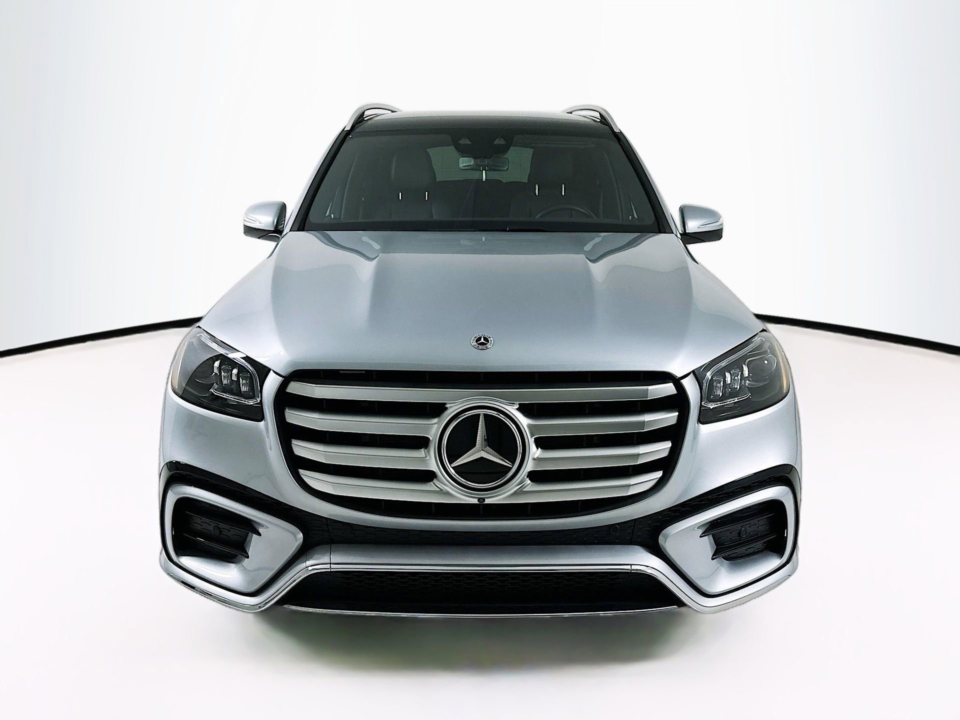 Certified 2025 Mercedes-Benz GLS 450 4MATIC image 2