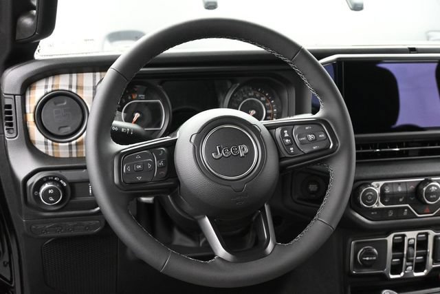 New 2026 Jeep Gladiator Sport AWD/4WD image 27