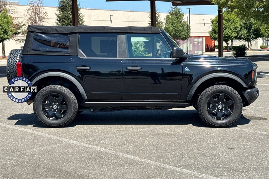 Used 2022 Ford Bronco Black Diamond image 7