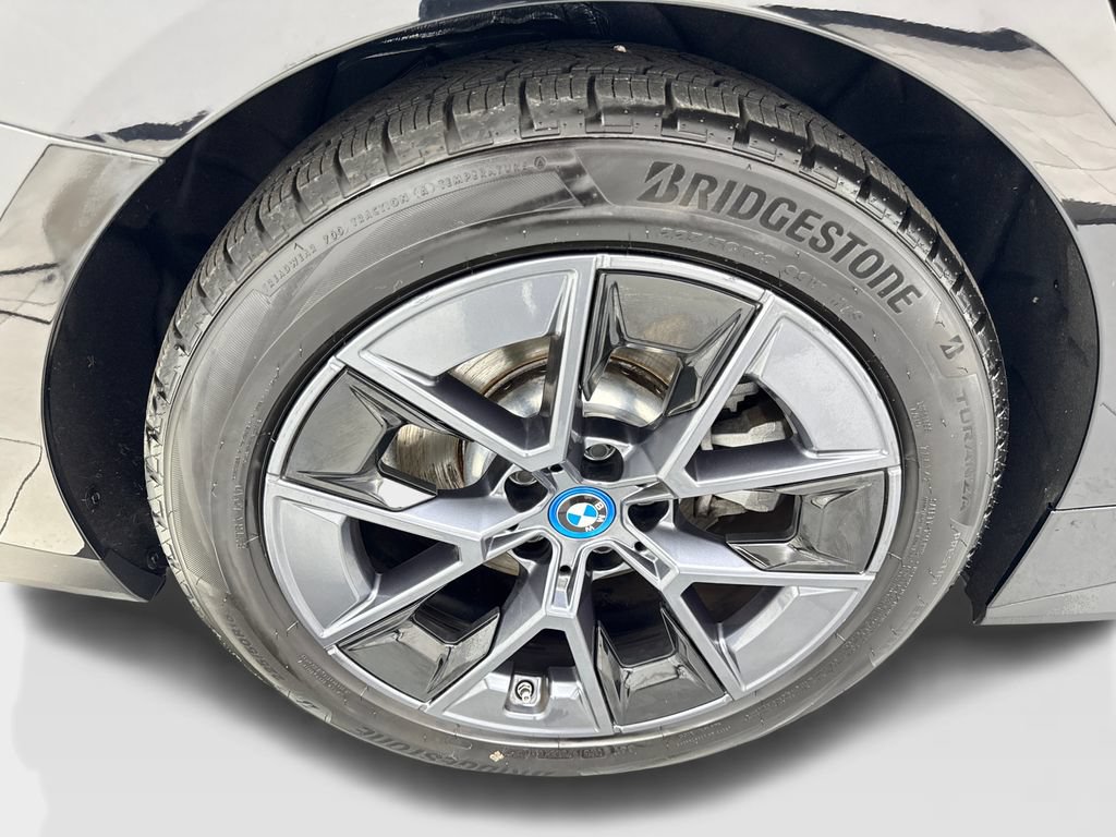 Used 2024 BMW i4 eDrive35 w/ Convenience Package RWD image 79