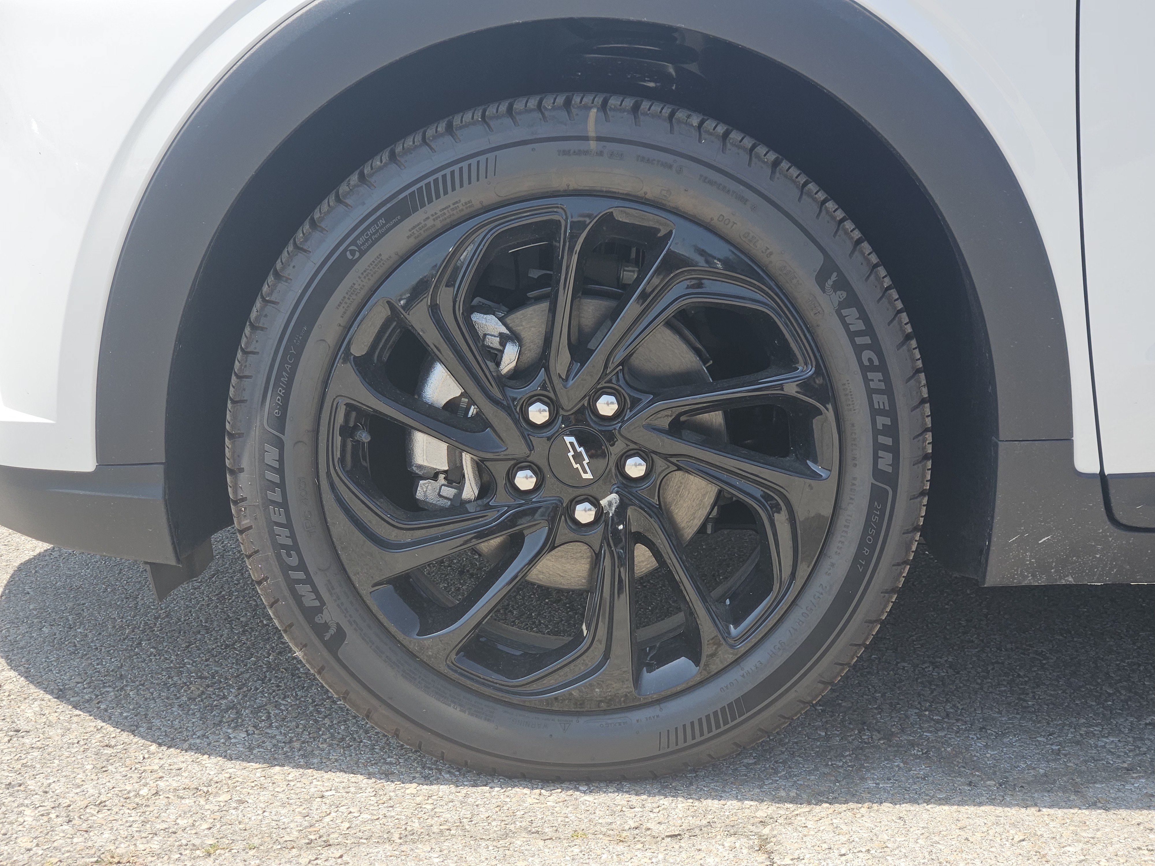 New 2027 Chevrolet Bolt RS FWD image 7