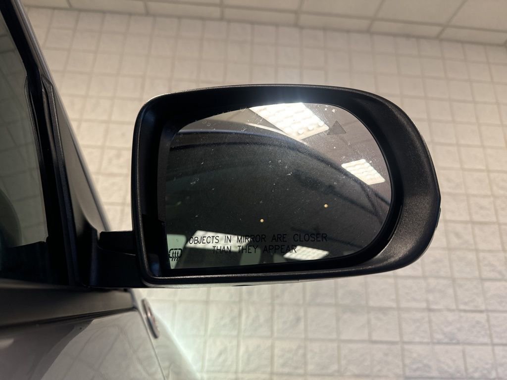 Used 2022 Jeep Cherokee Trailhawk w/ Comfort/Convenience Group image 36