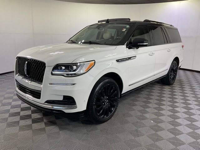 Used 2022 Lincoln Navigator L Black Label AWD/4WD image 1