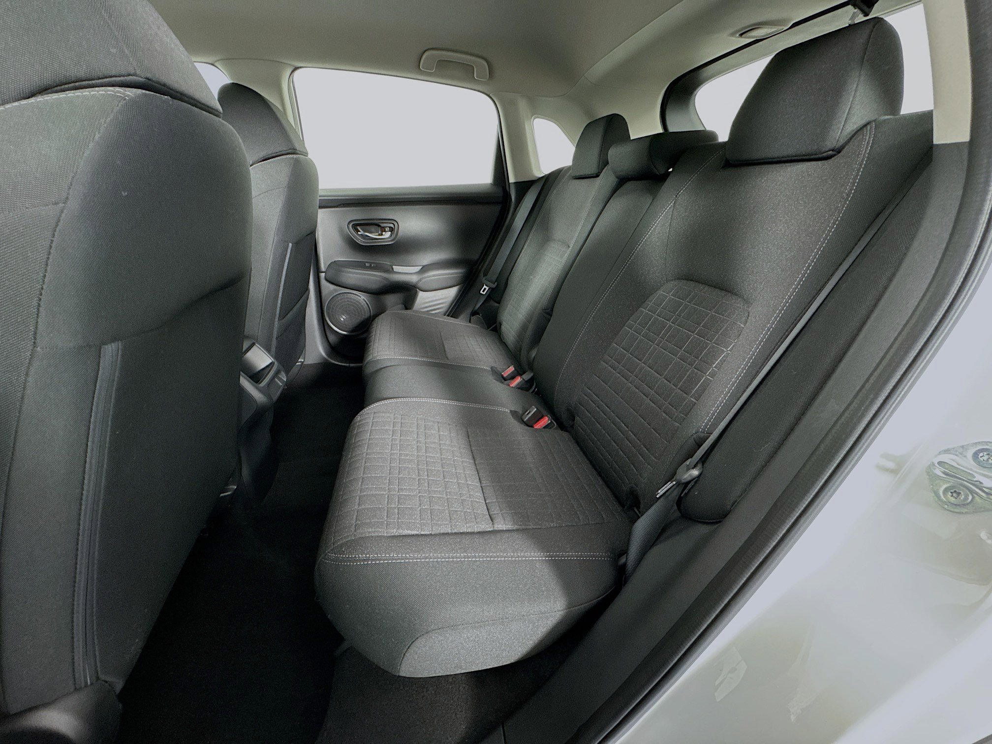 Certified 2023 Honda HR-V LX image 22