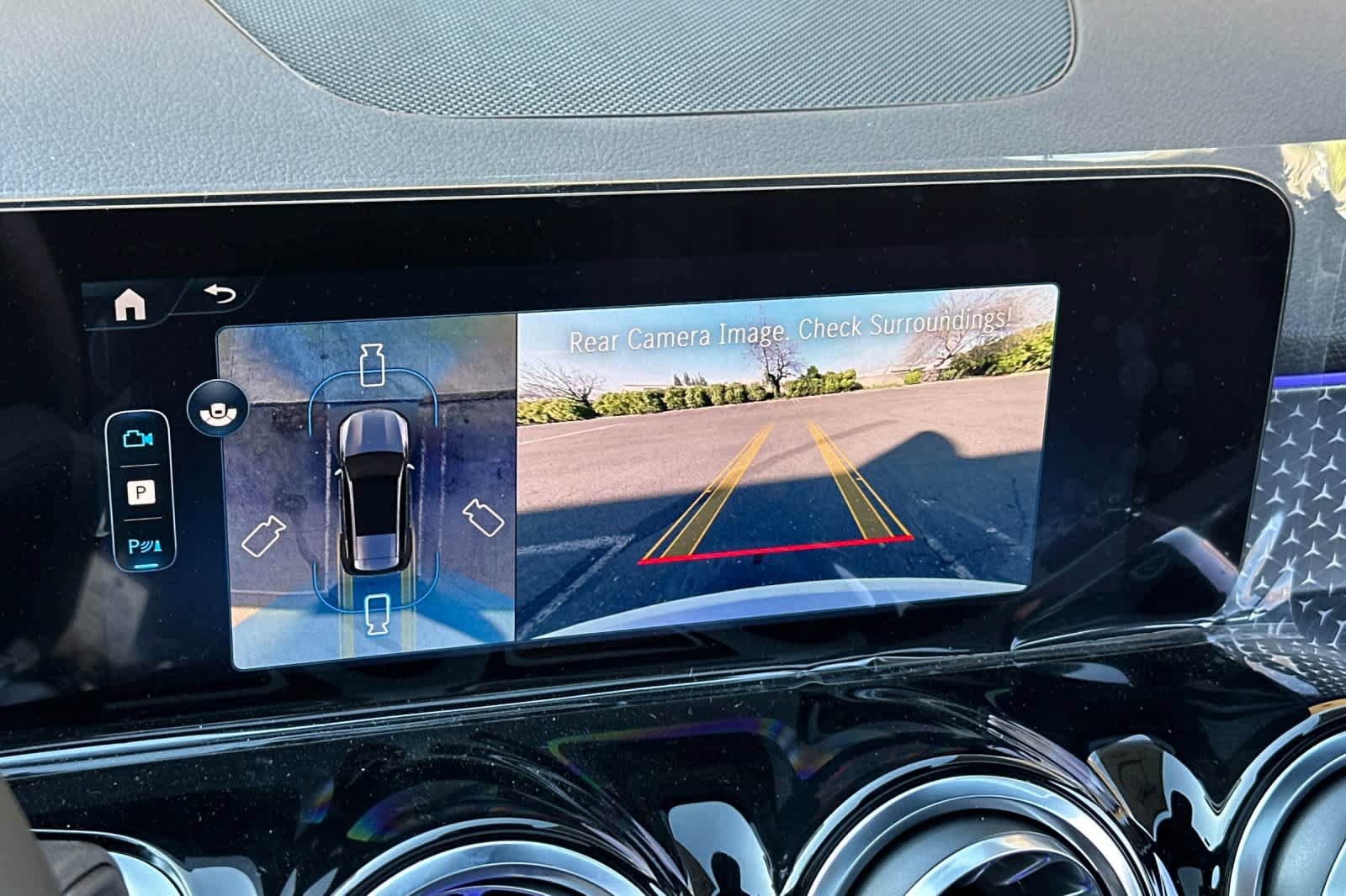 New 2026 Mercedes-Benz GLB 250 4MATIC image 18
