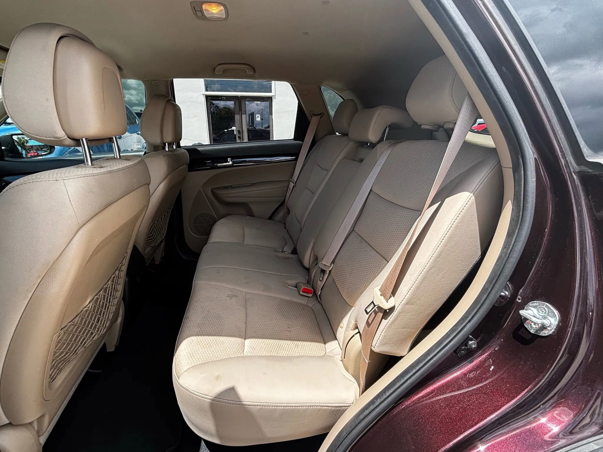 Used 2011 Kia Sorento LX w/ Convenience Pkg image 14