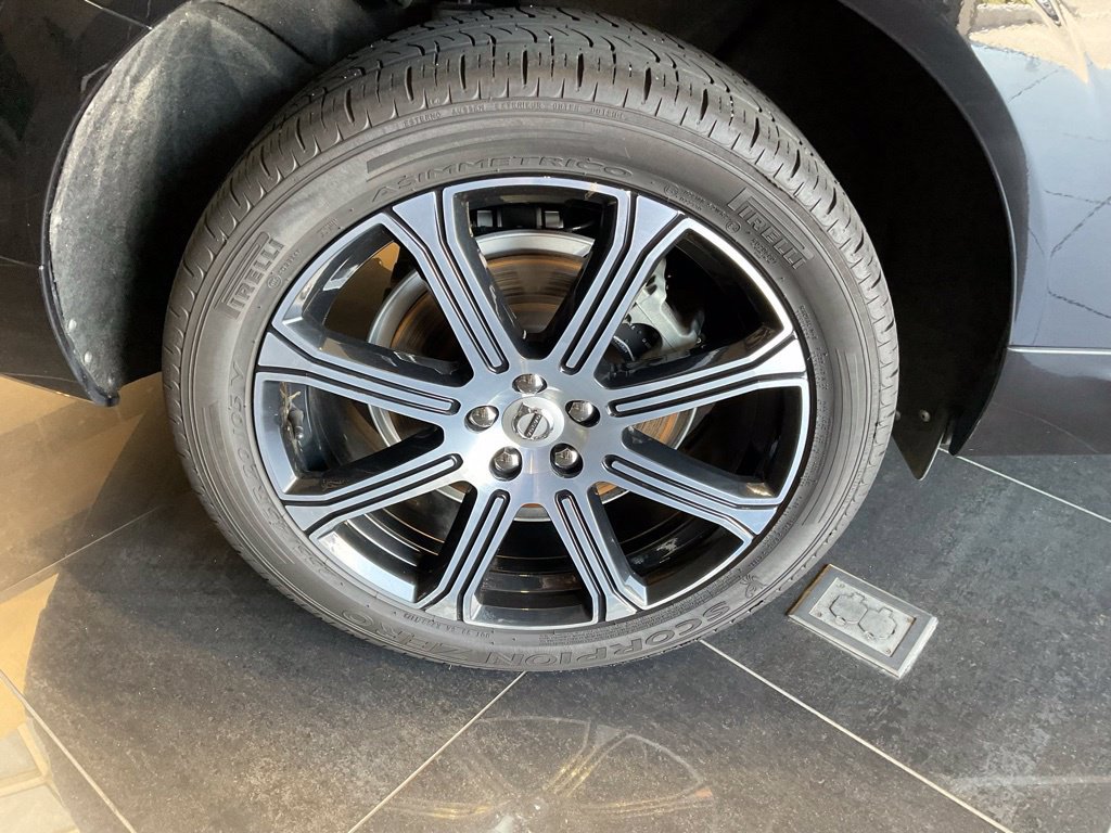 Used 2021 Volvo XC60 T6 Inscription w/ Advanced Package AWD/4WD image 7