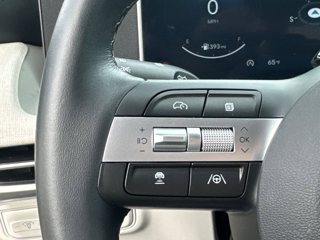 Certified 2025 Hyundai Tucson SEL FWD image 24