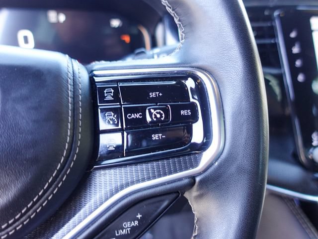 Used 2024 Jeep Grand Wagoneer L Series II w/ Quick Order Packagew 28T AWD/4WD image 14