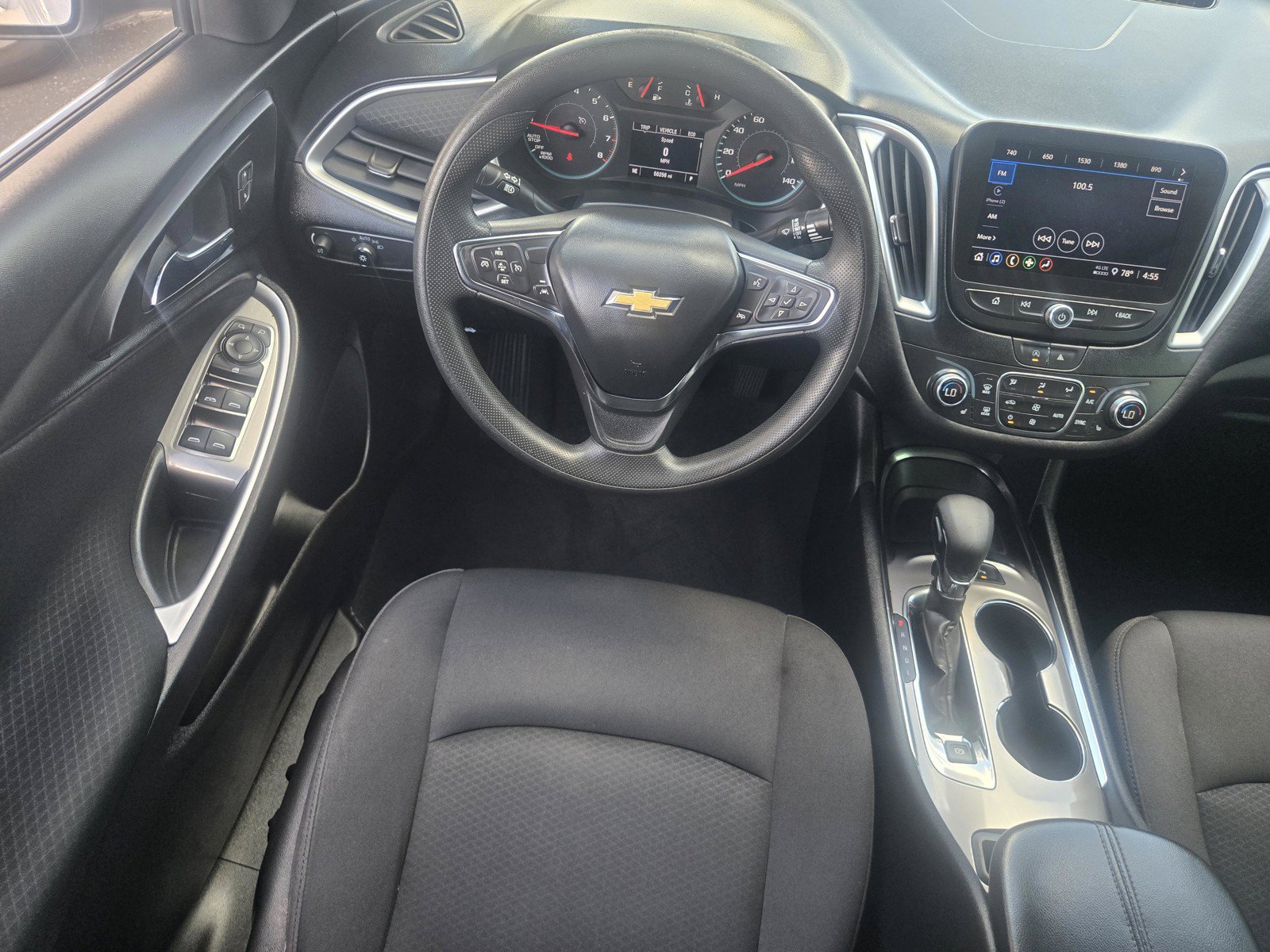 Used 2024 Chevrolet Malibu LT FWD image 9