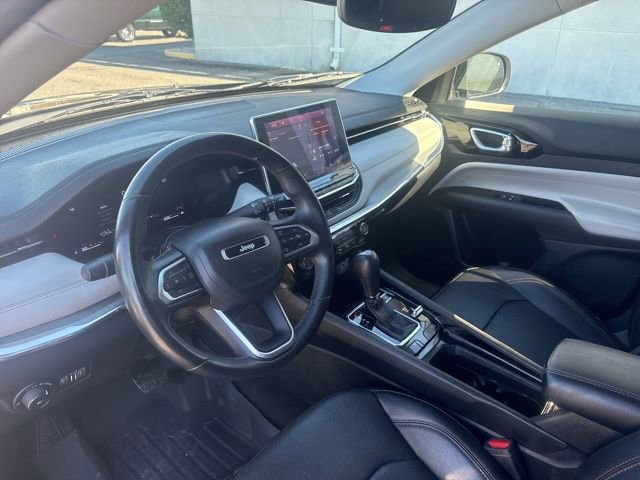 Used 2022 Jeep Compass Limited w/ Elite Group image 21