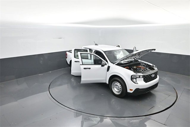 New 2025 Ford Maverick XL image 33