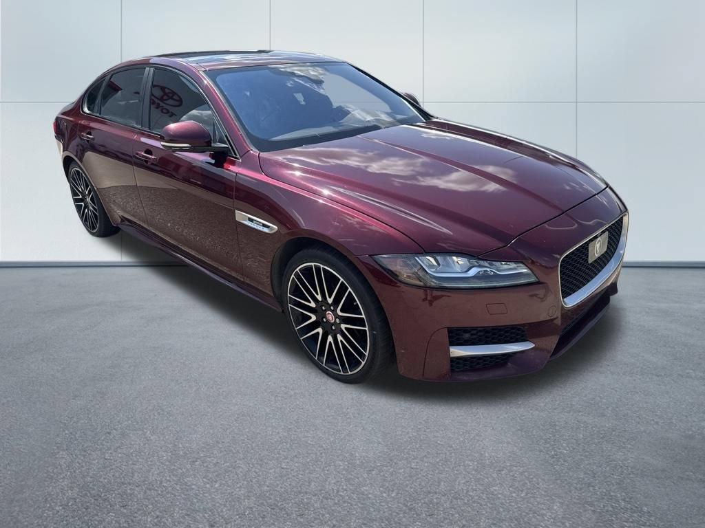 Used 2017 Jaguar XF R-Sport AWD/4WD image 8