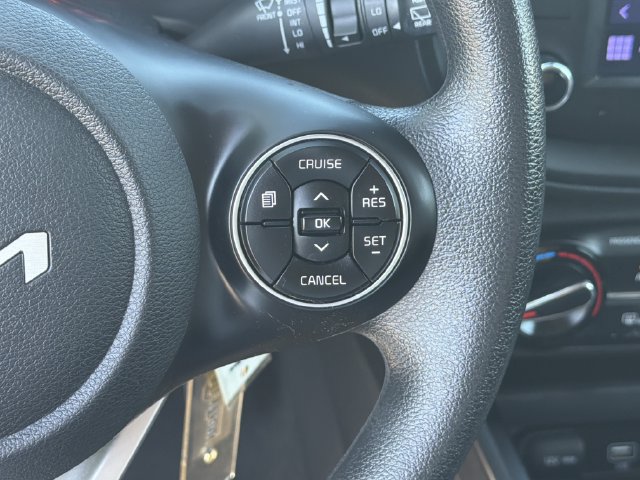 Used 2022 Kia Soul LX w/ Technology Package FWD image 27