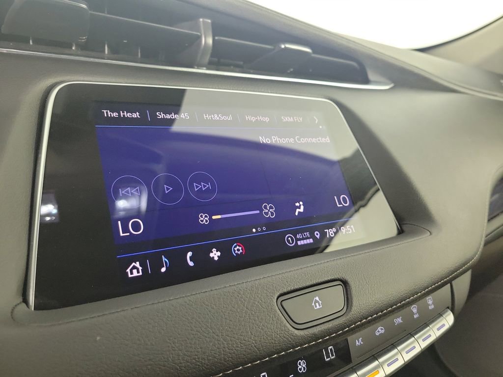 Certified 2023 Cadillac XT4 Luxury image 25