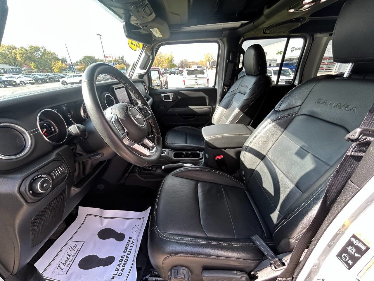 Used 2022 Jeep Wrangler Unlimited Sahara w/ Cold Weather Group image 7