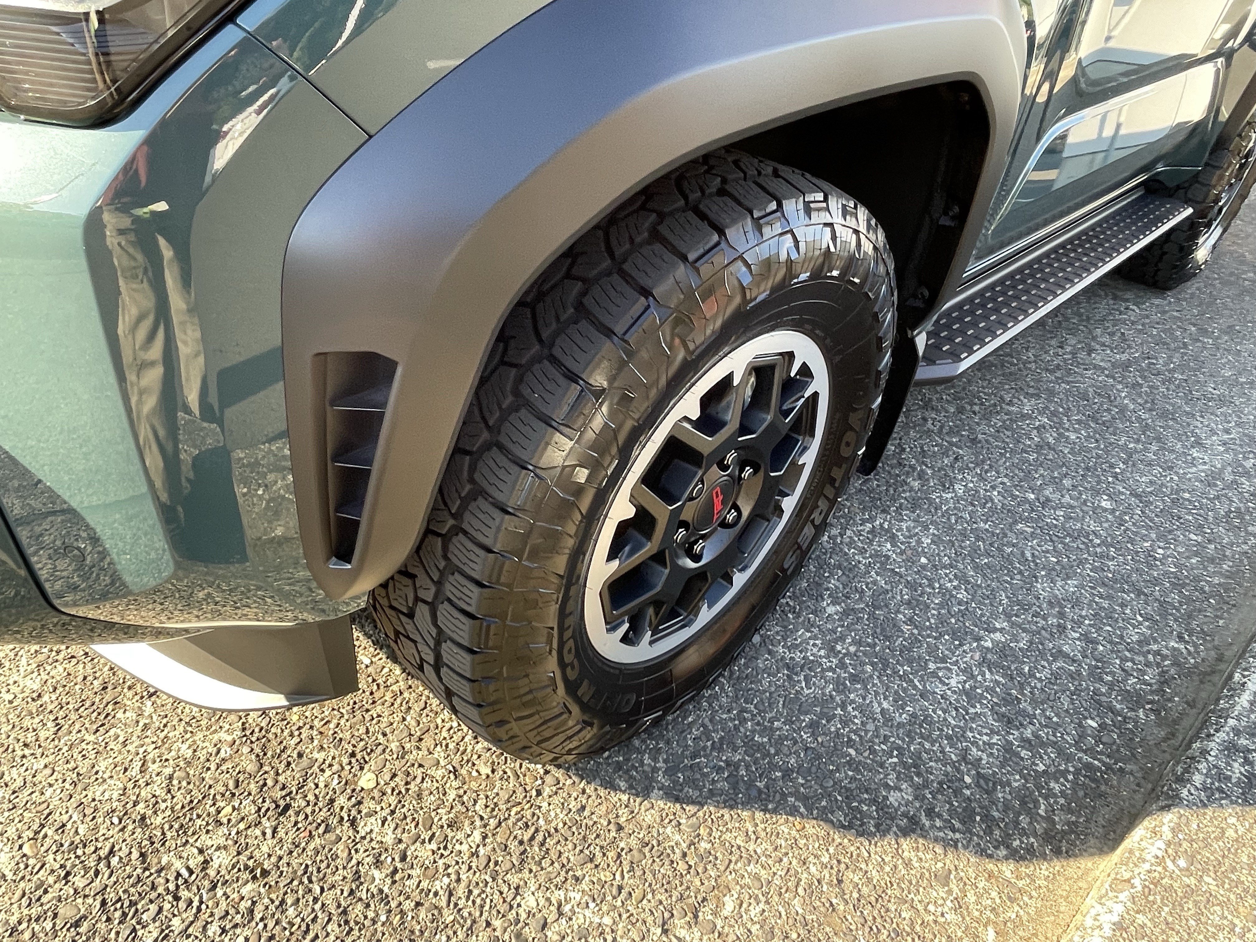 Certified 2025 Toyota 4Runner TRD Off-Road AWD/4WD image 8